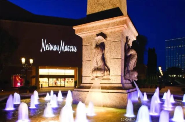 304 Lexington, Newport Beach, CA 92660