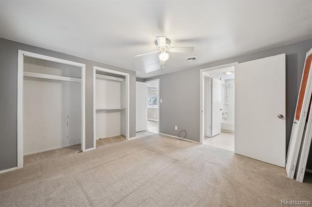 2266 Newberry Road, Waterford, MI 48329