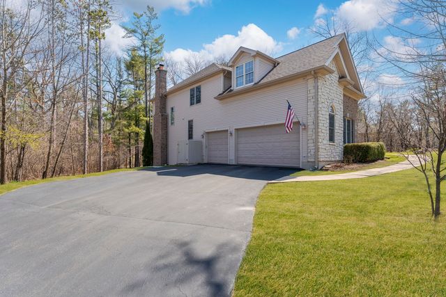 3506 Harvest Court, Island Lake, IL 60042