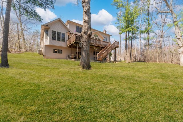 3506 Harvest Court, Island Lake, IL 60042