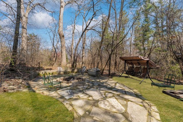 3506 Harvest Court, Island Lake, IL 60042
