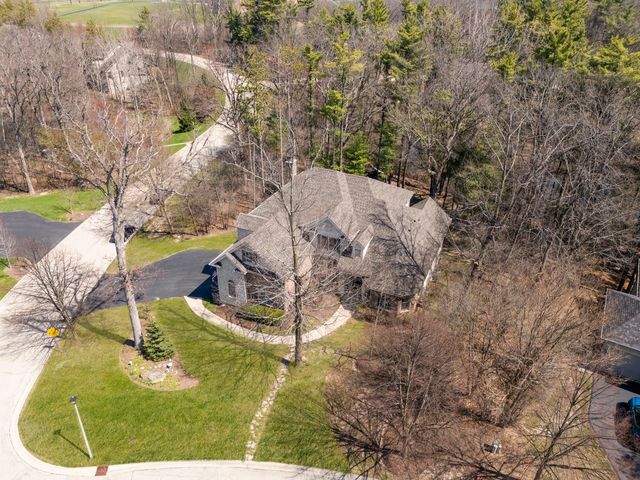 3506 Harvest Court, Island Lake, IL 60042