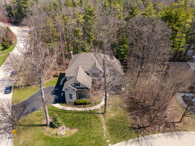 3506 Harvest Court, Island Lake, IL 60042