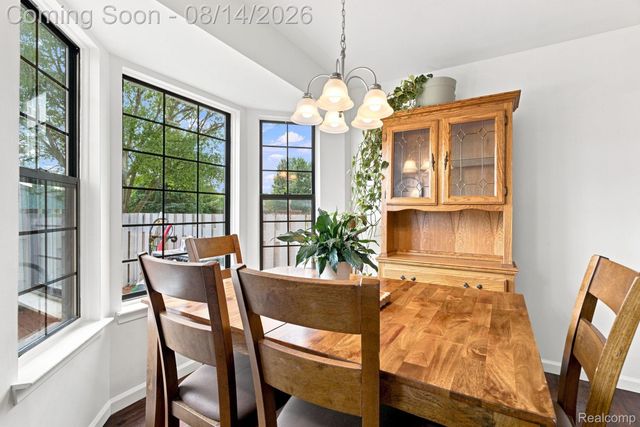 2101 E Vine Way Drive 93, Canton Charter Township, MI 48188