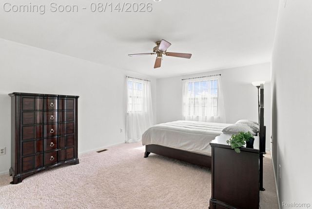 2101 E Vine Way Drive 93, Canton Charter Township, MI 48188