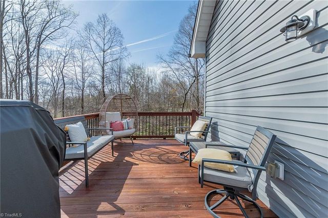 131 Lake Drive 10, Lexington, NC 27292