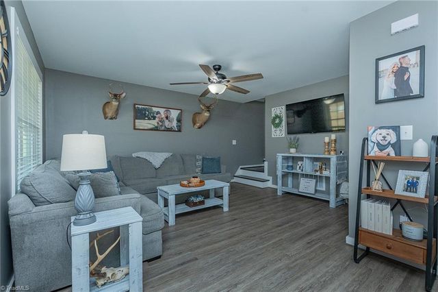 131 Lake Drive 10, Lexington, NC 27292