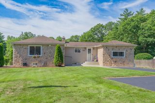 247 Allen St, East Longmeadow, MA 01028
