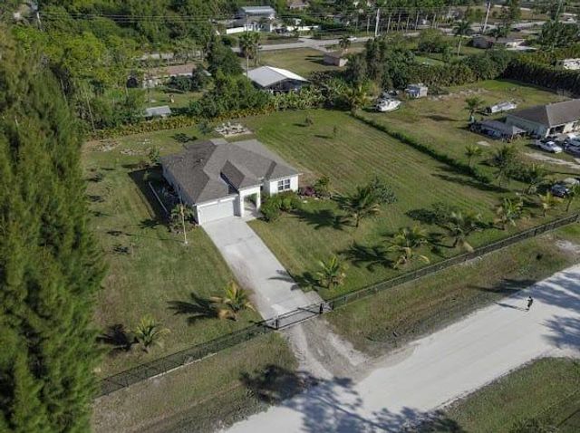 13215 69th Street N, The Acreage, FL 33412