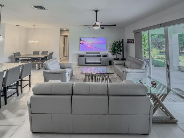 13215 69th Street N, The Acreage, FL 33412