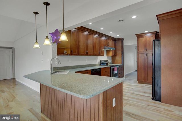 1032 UPLAND DRIVE, Fayetteville, PA 17222