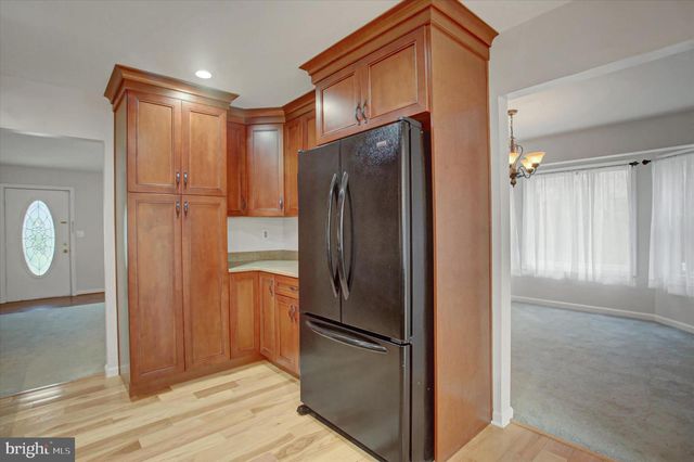 1032 UPLAND DRIVE, Fayetteville, PA 17222