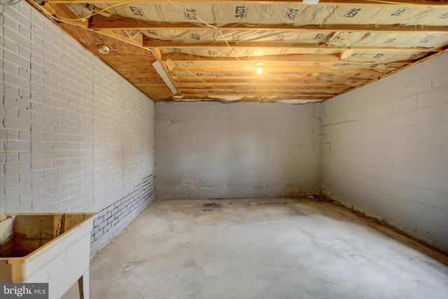 1032 UPLAND DRIVE, Fayetteville, PA 17222