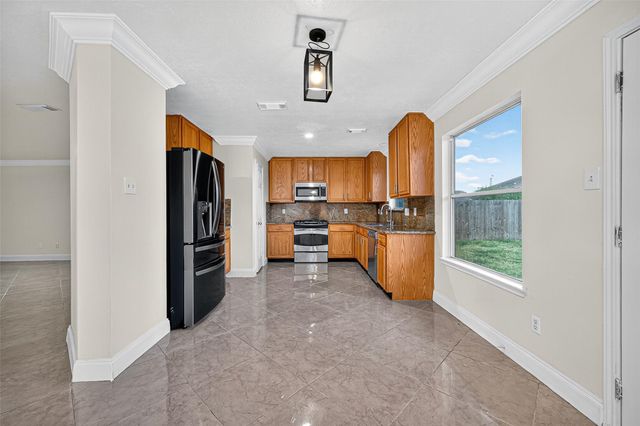 2219 Mountshire Drive, Missouri City, TX 77489