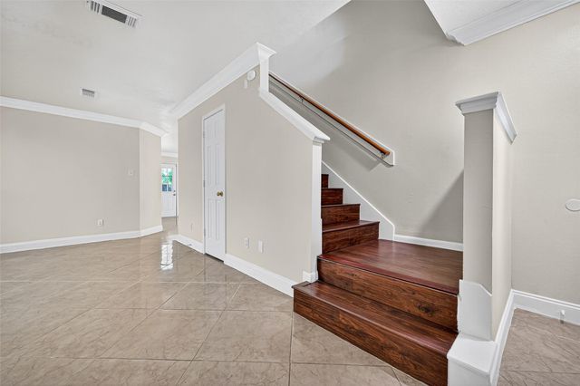 2219 Mountshire Drive, Missouri City, TX 77489