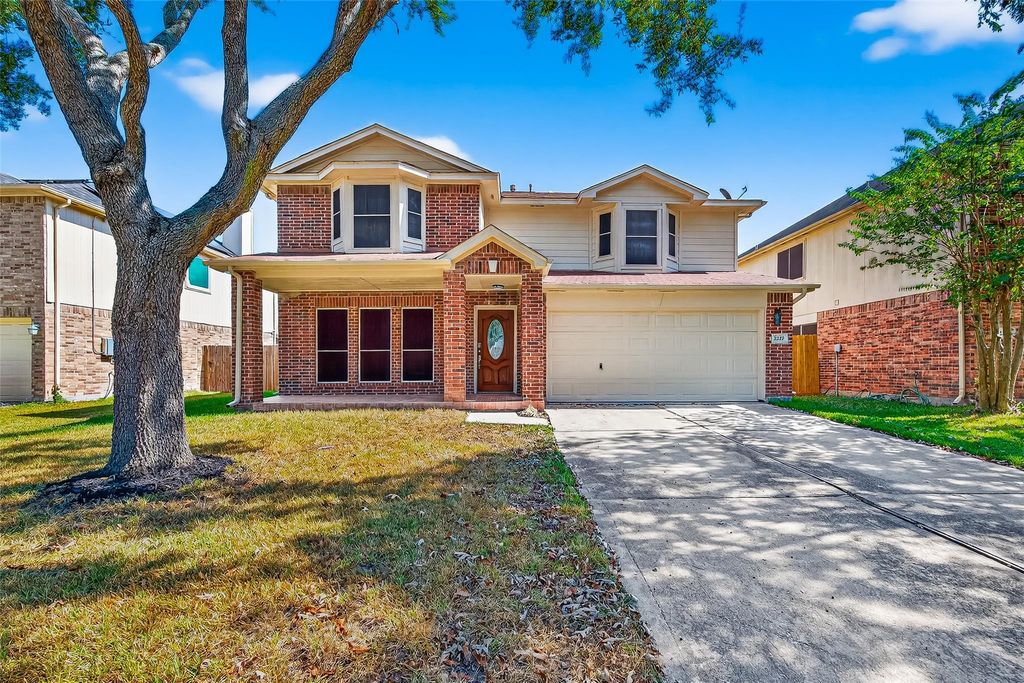 2219 Mountshire Drive, Missouri City, TX 77489