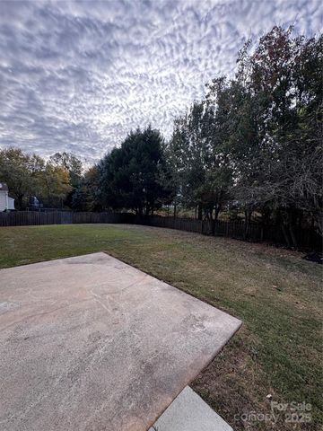 7803 Noland Woods Drive, Charlotte, NC 28277