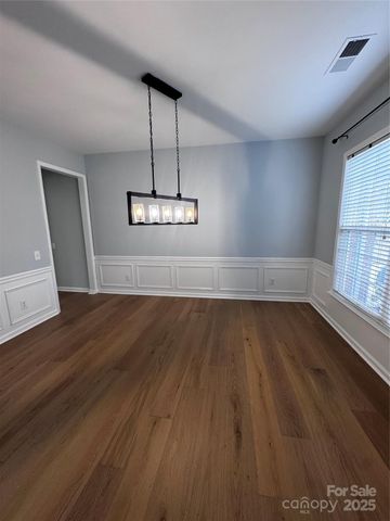 7803 Noland Woods Drive, Charlotte, NC 28277