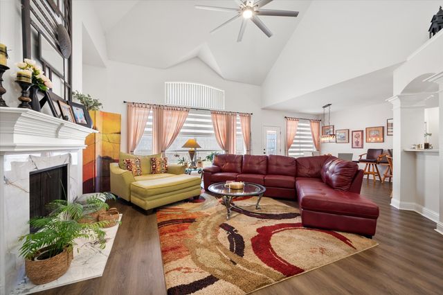1912 Austin Street, Mansfield, TX 76063