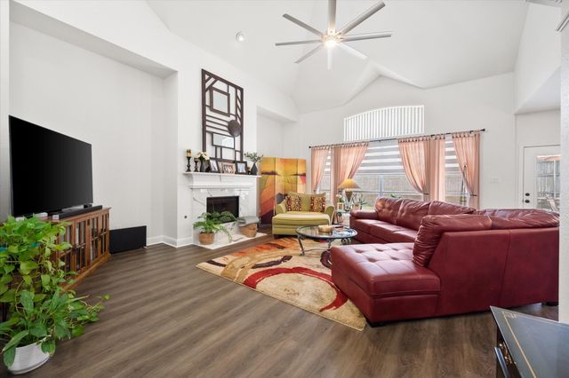 1912 Austin Street, Mansfield, TX 76063