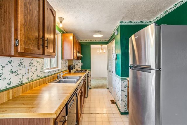 5420 Robin Hill Court, Norcross, GA 30093