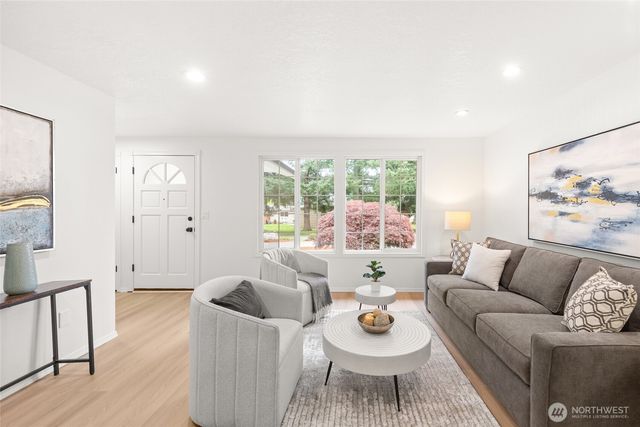 13232 36th Avenue W, Lynnwood, WA 98087