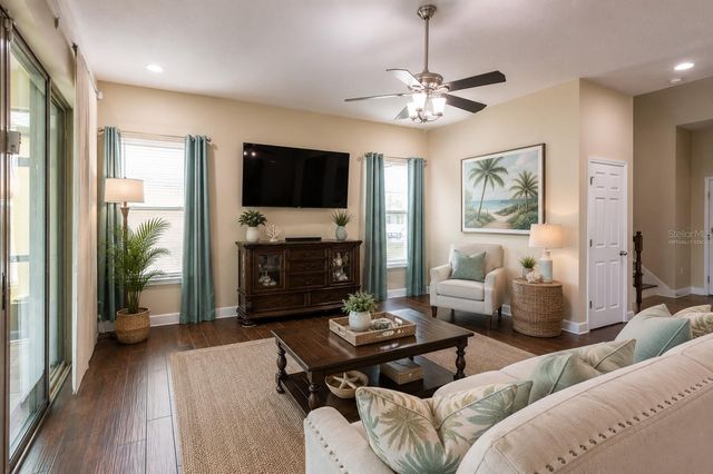 11807 CROSS VINE DRIVE, Riverview, FL 33579