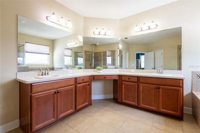 11807 CROSS VINE DRIVE, Riverview, FL 33579
