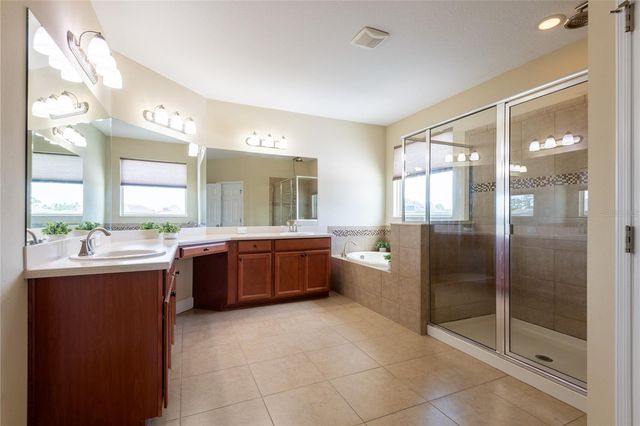 11807 CROSS VINE DRIVE, Riverview, FL 33579