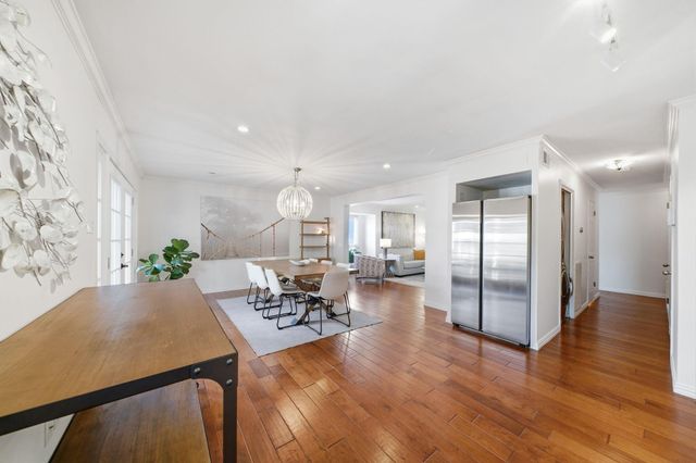 6457 Burgoyne Road 29, Houston, TX 77057