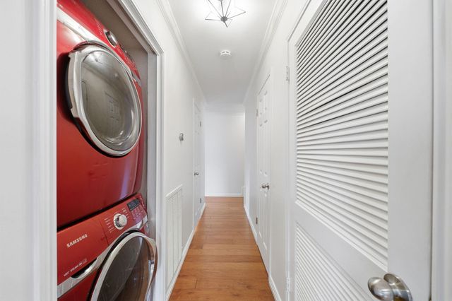 6457 Burgoyne Road 29, Houston, TX 77057