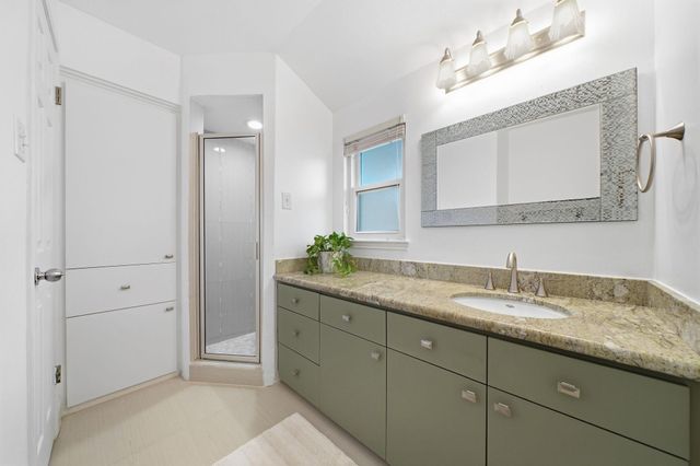 6457 Burgoyne Road 29, Houston, TX 77057