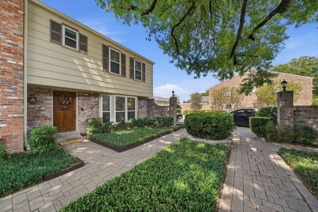 6457 Burgoyne Road 29, Houston, TX 77057