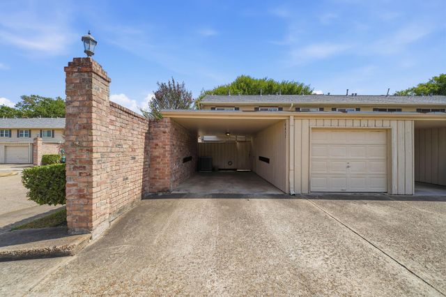 6457 Burgoyne Road 29, Houston, TX 77057