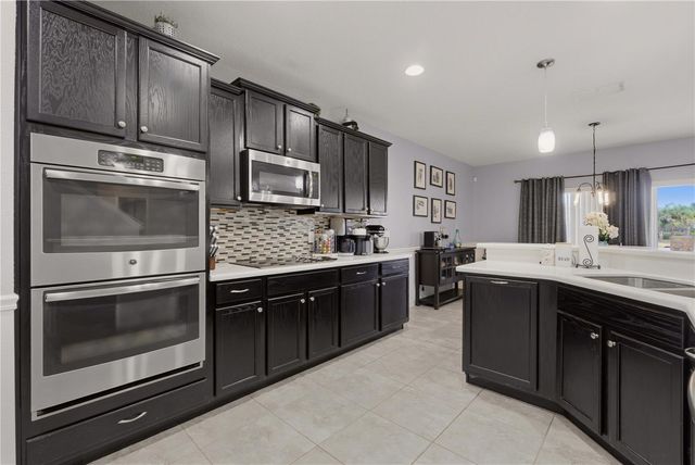 238 GRANADA AVENUE, Davenport, FL 33837