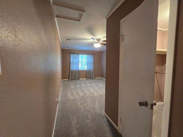 106 Mcanally Drive, Mabank, TX 75147