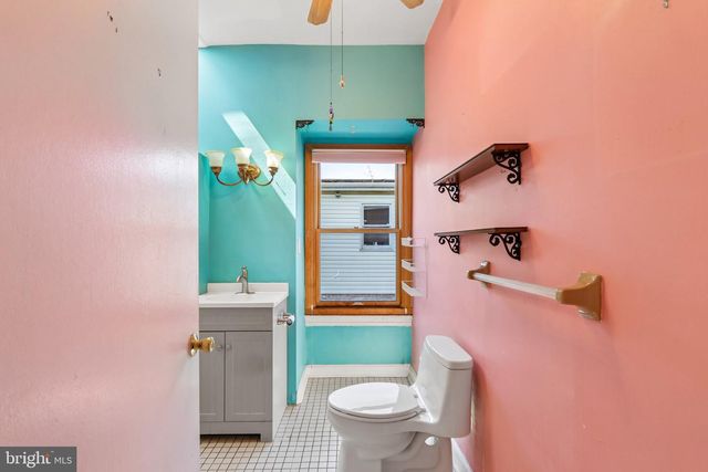 3707 HAMILTON ST, Philadelphia, PA 19104