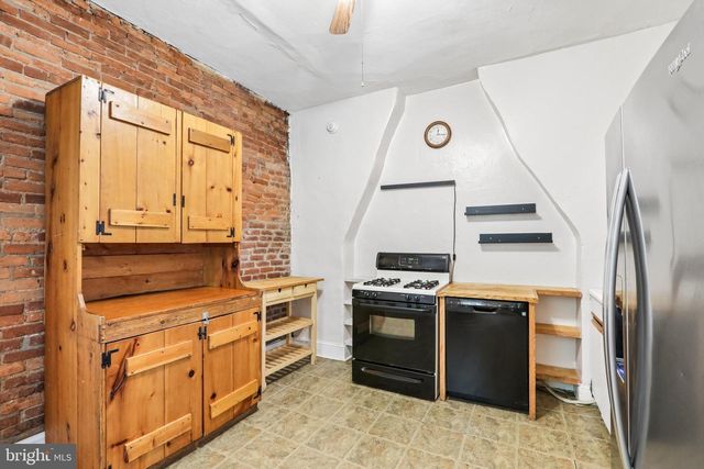 3707 HAMILTON ST, Philadelphia, PA 19104
