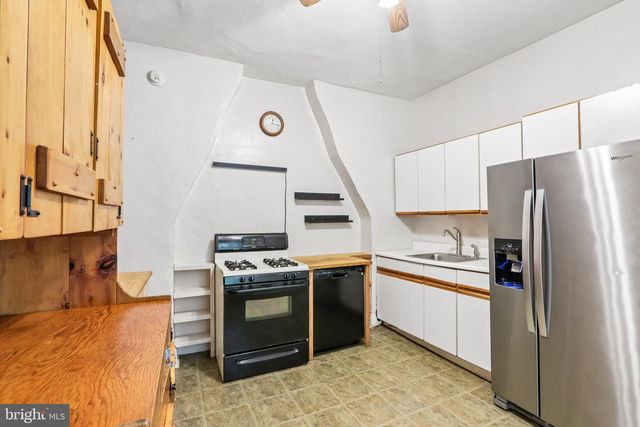 3707 HAMILTON ST, Philadelphia, PA 19104