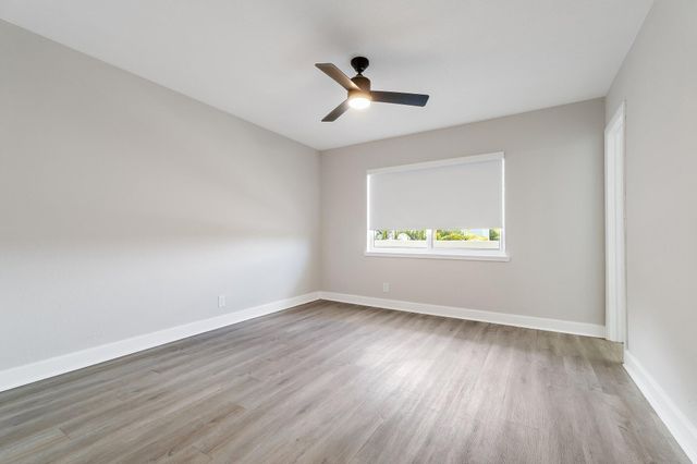 624 Southwind Circle 1, North Palm Beach, FL 33408