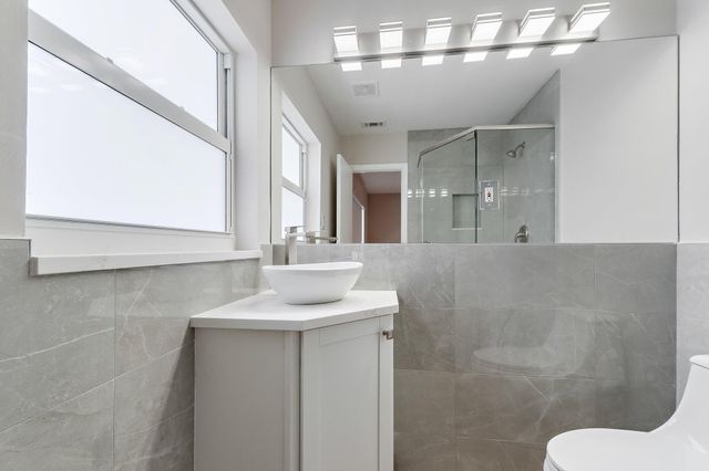 624 Southwind Circle 1, North Palm Beach, FL 33408