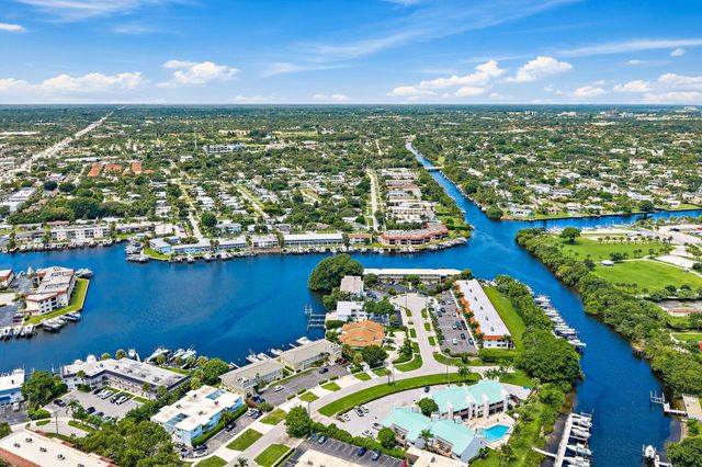 624 Southwind Circle 1, North Palm Beach, FL 33408