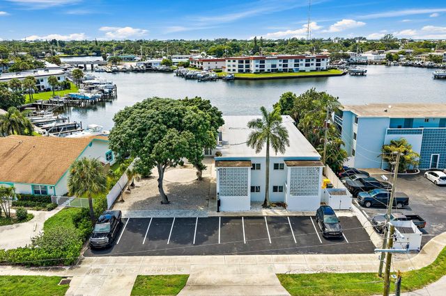 624 Southwind Circle 1, North Palm Beach, FL 33408