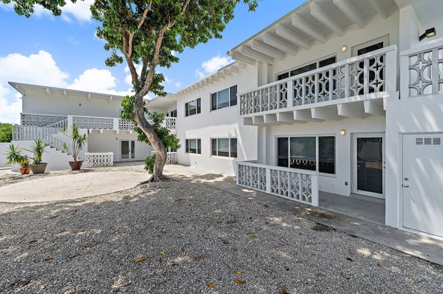 624 Southwind Circle 1, North Palm Beach, FL 33408