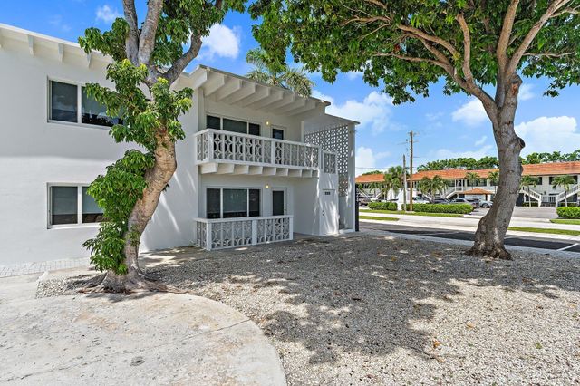 624 Southwind Circle 1, North Palm Beach, FL 33408