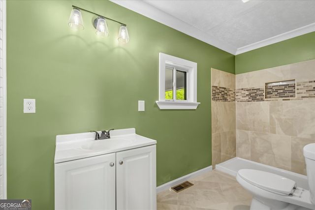 832 Snow Springs Road NW, Adairsville, GA 30103