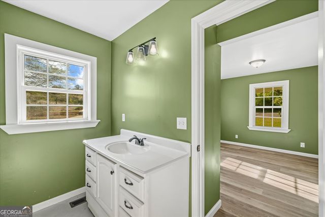 832 Snow Springs Road NW, Adairsville, GA 30103