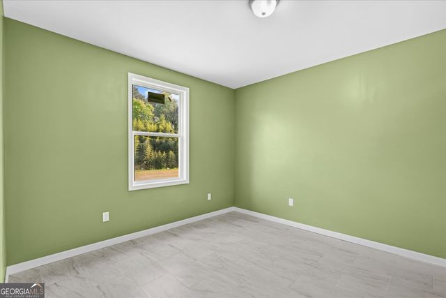 832 Snow Springs Road NW, Adairsville, GA 30103