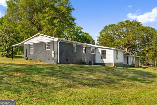 832 Snow Springs Road NW, Adairsville, GA 30103