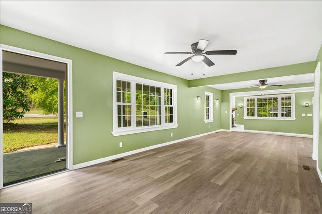 832 Snow Springs Road NW, Adairsville, GA 30103